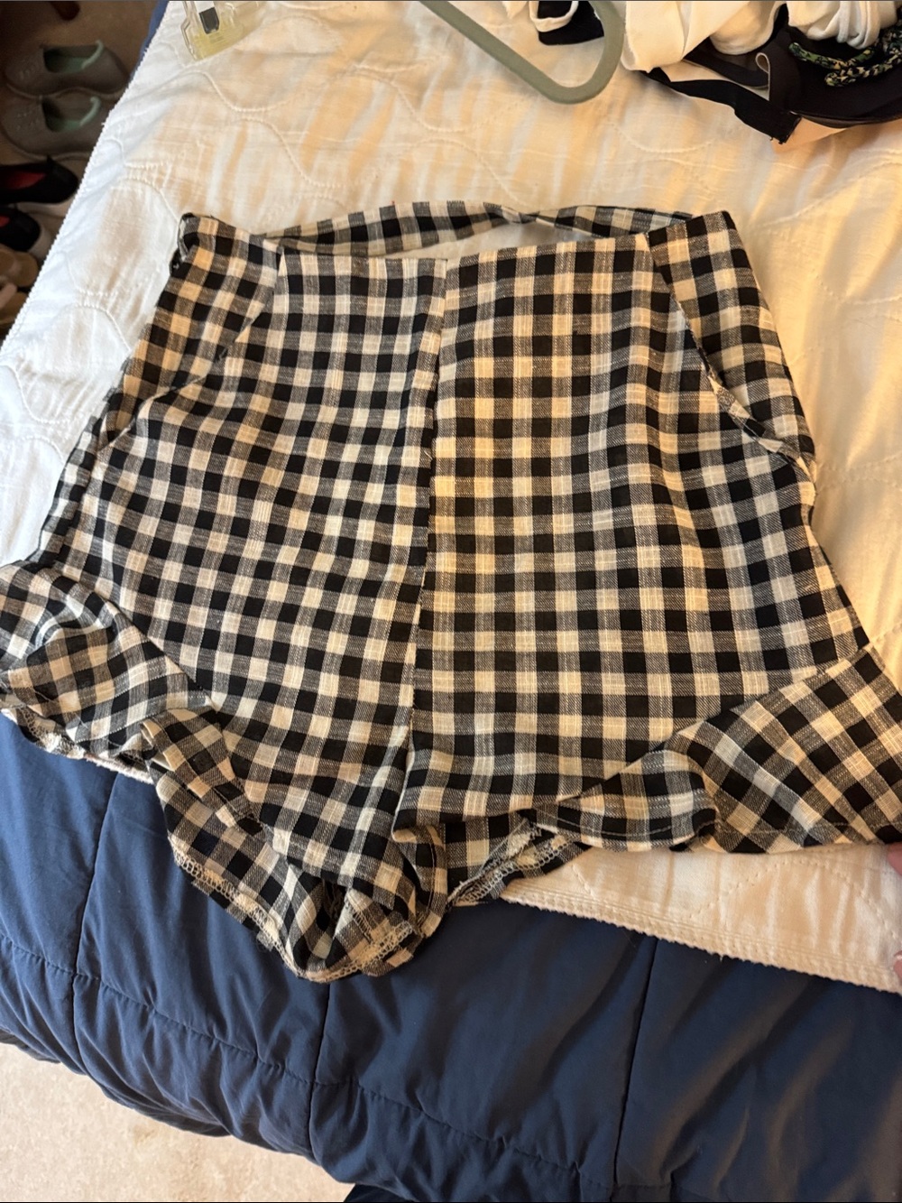 She + Sky Black and White Gingham Ruffle-Hem Skort